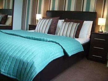 Langdon Villa Guest House Tenby Εξωτερικό φωτογραφία